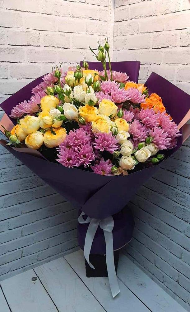 Букет цветов из: Хризантемы и Розы в Малышево