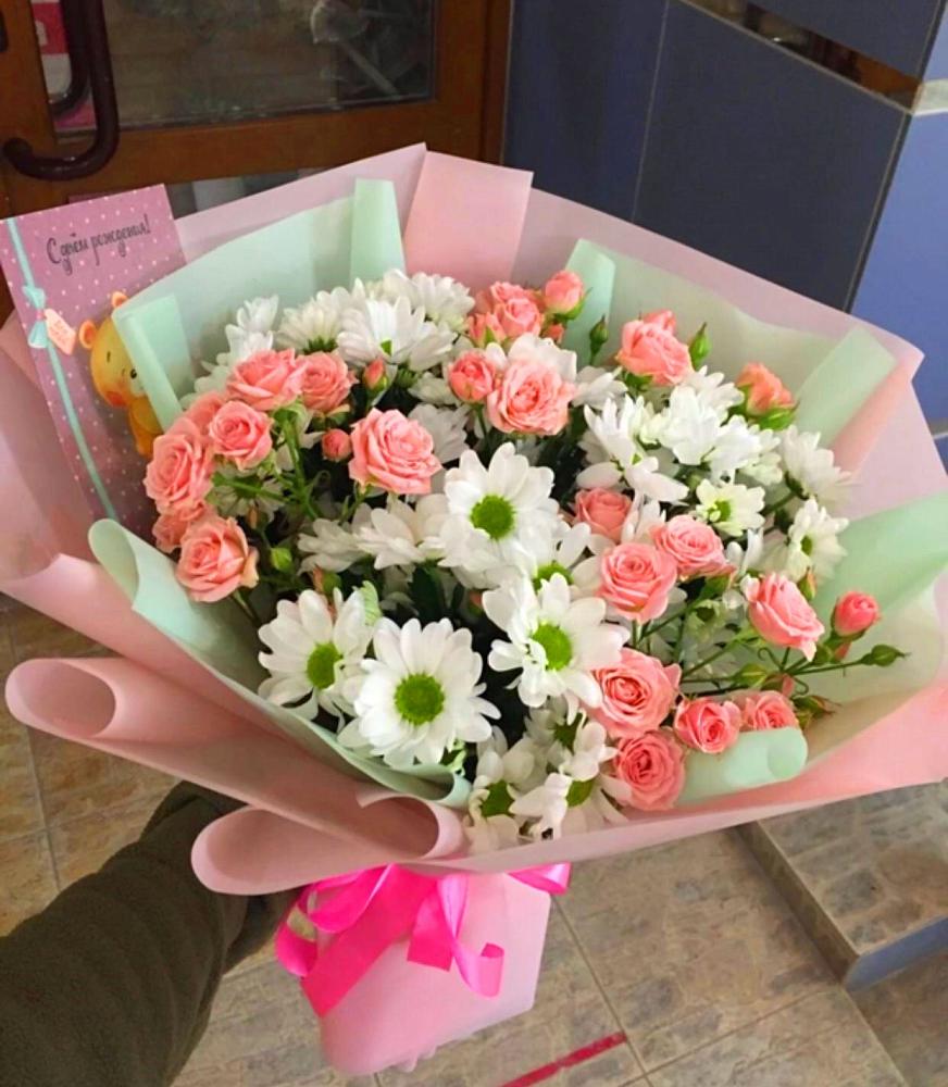 Букет цветов из: Розы и Хризантемы в Малышево