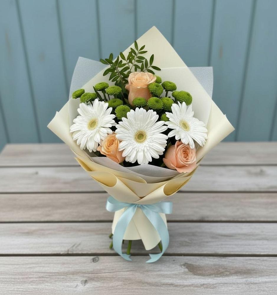 Букет цветов из: Герберы, Розы и Хризантемы в Малышево