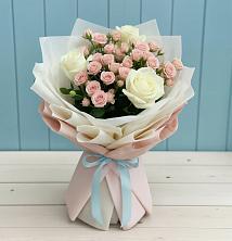 Букет цветов из:  Розы в Малышево