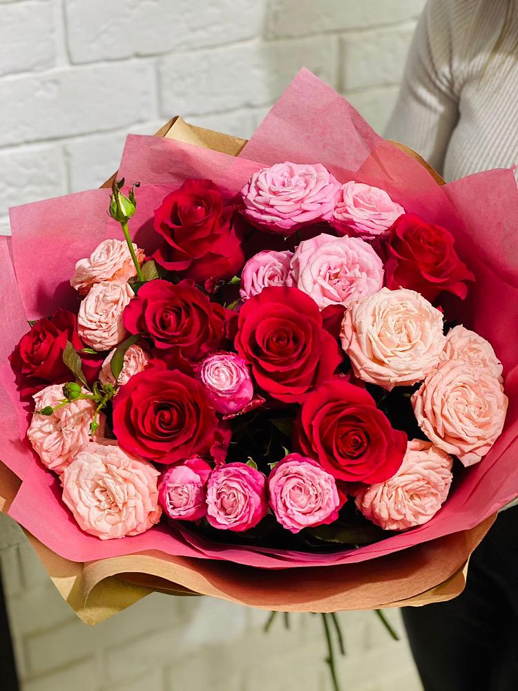 Букет цветов из: Розы в Малышево